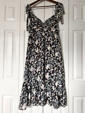 NWT Lulus Lush Loveliness Black Floral Tie-Strap Midi Dress